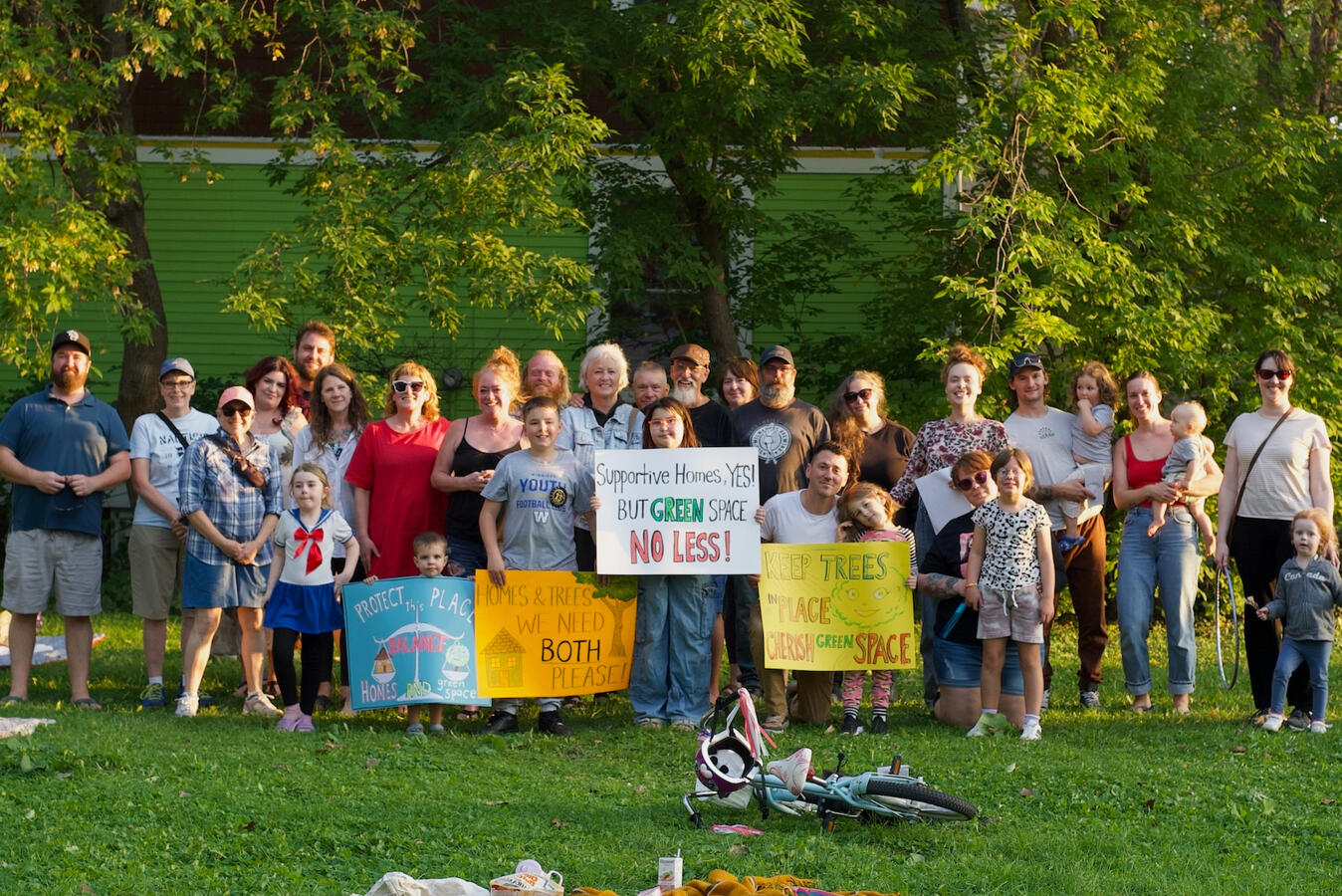 community memebers who use and support 546 Sherburn green space